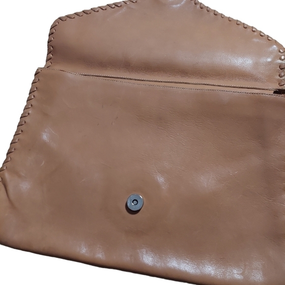 Myers‎ tan clutch - Picture 6 of 6
